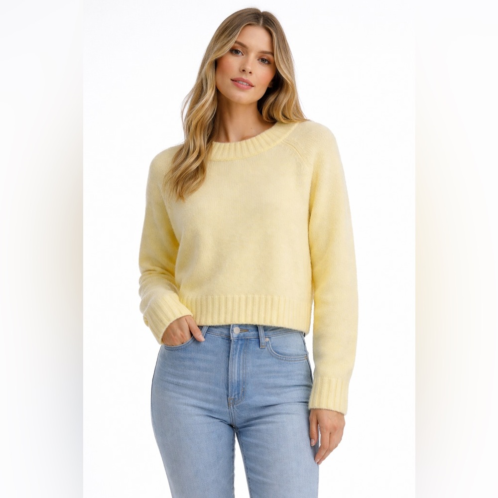 French Connection Pastel Yellow Knit Sweater – Size Large NWT